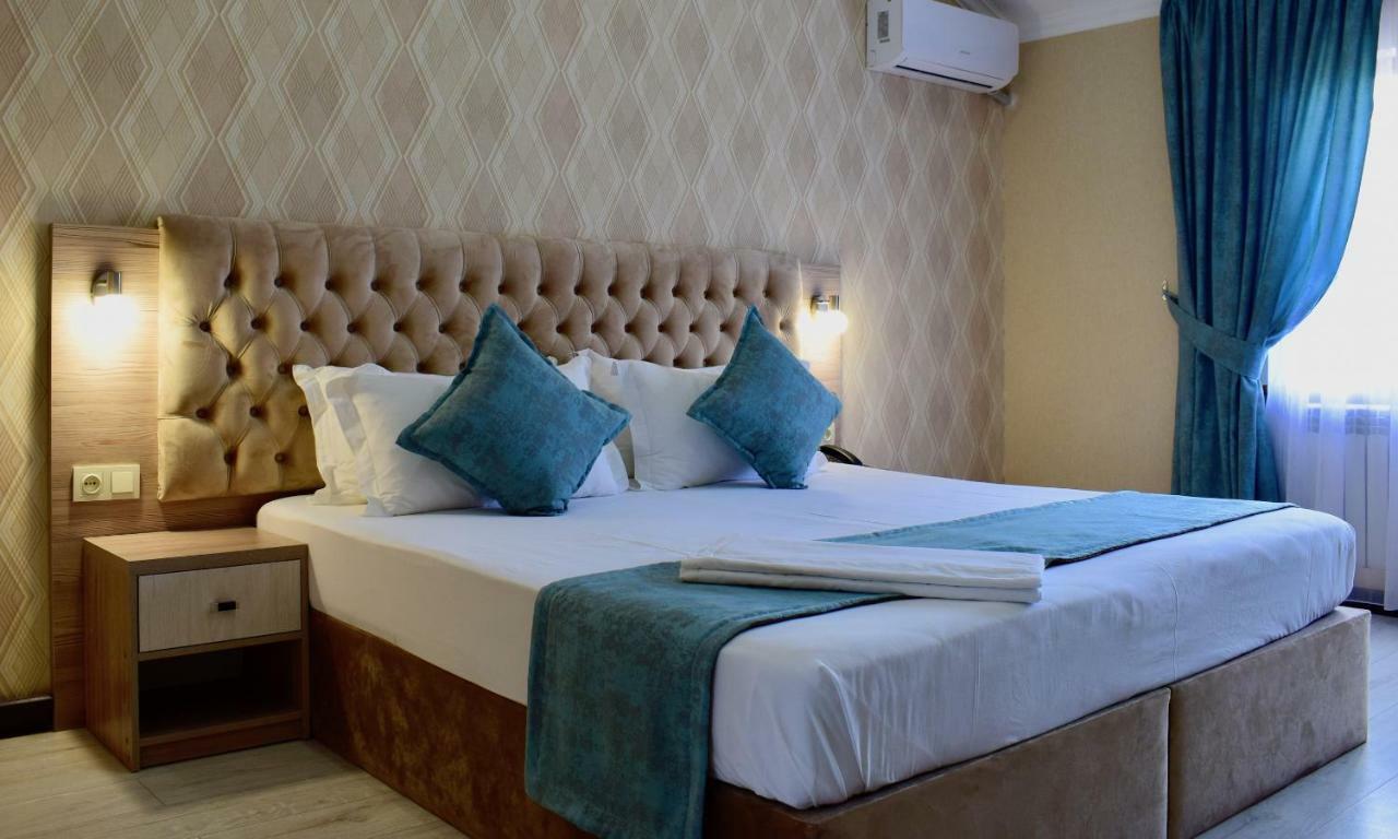 Dostar Inn Šymkent Exteriér fotografie